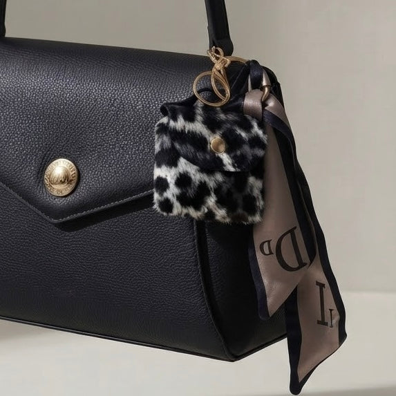 Colgante para bolso leopardo con pañuelo