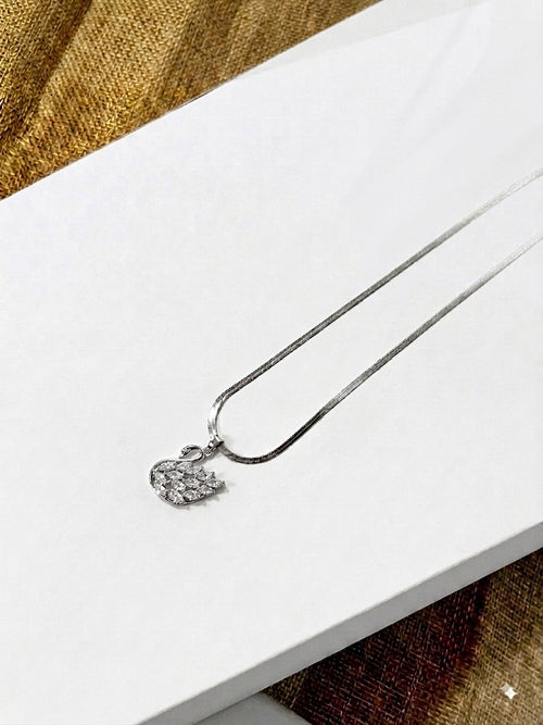 Collar Cisne